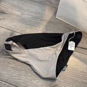 Emily reversible bottom color:black/taupe size:S